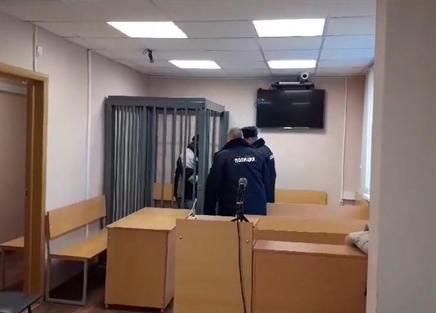 В Тверской области заключили под стражу мужчину, который до смерти избил человека В Тверской области заключили под стражу мужчину, который до смерти избил человека