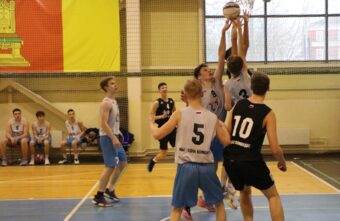 Впервые в истории нелидовцы стали дважды победителями регионального финала ШБЛ «КЭС-Баскет» Впервые в истории нелидовцы стали дважды победителями регионального финала ШБЛ «КЭС-Баскет»