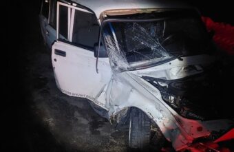 Два человека пострадали в столкновении двух ВАЗов в Тверской области