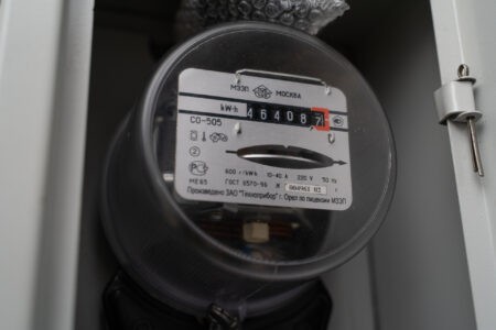 В Тверской области жители дома платили за электричество не по счетчику В Тверской области жители дома платили за электричество не по счетчику