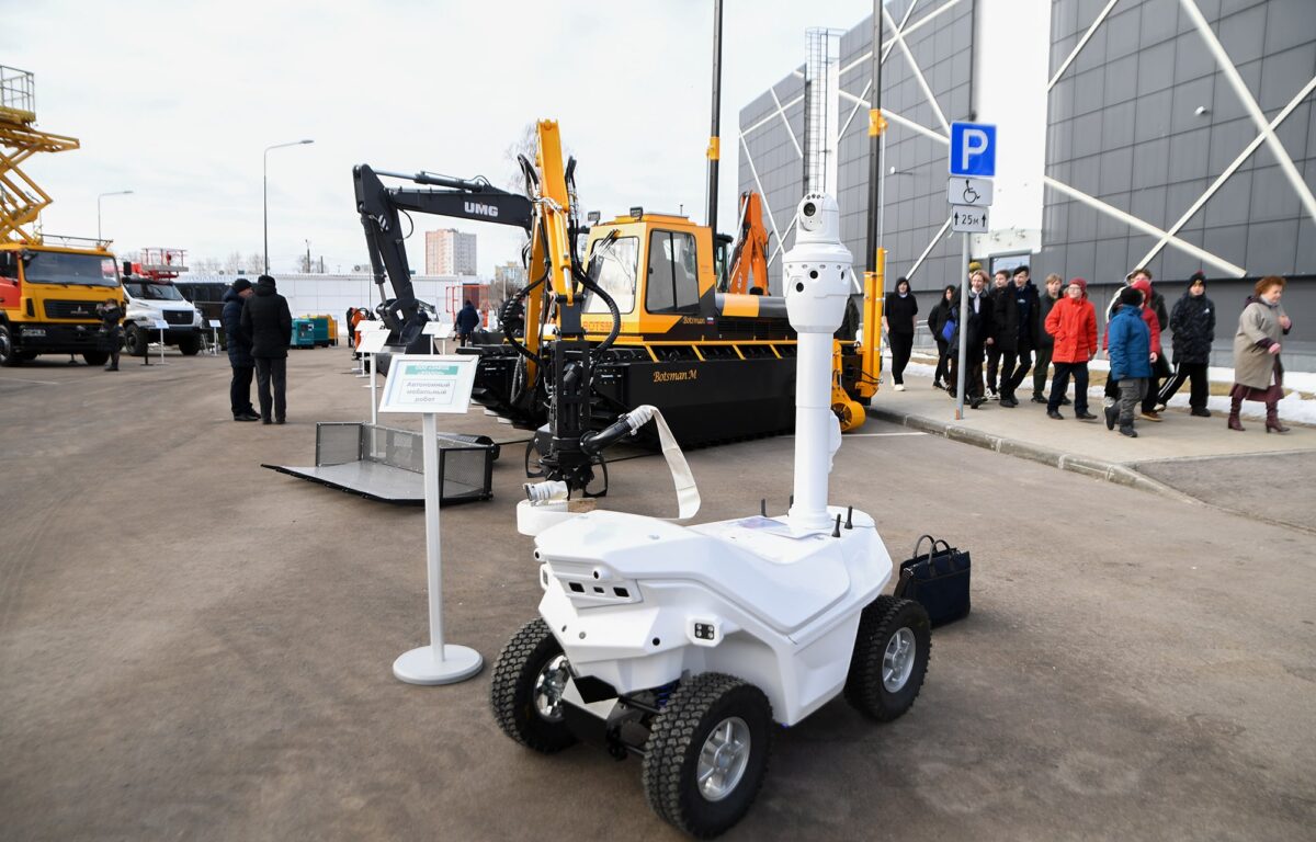 В Твери представили образцы современной отечественной техники