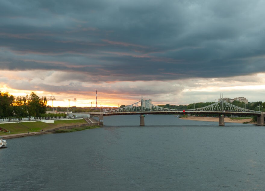 Жаркое лето в Тверской области отменяется