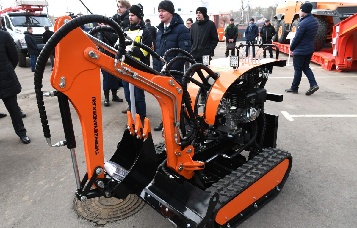 В Твери представили образцы современной отечественной техники
