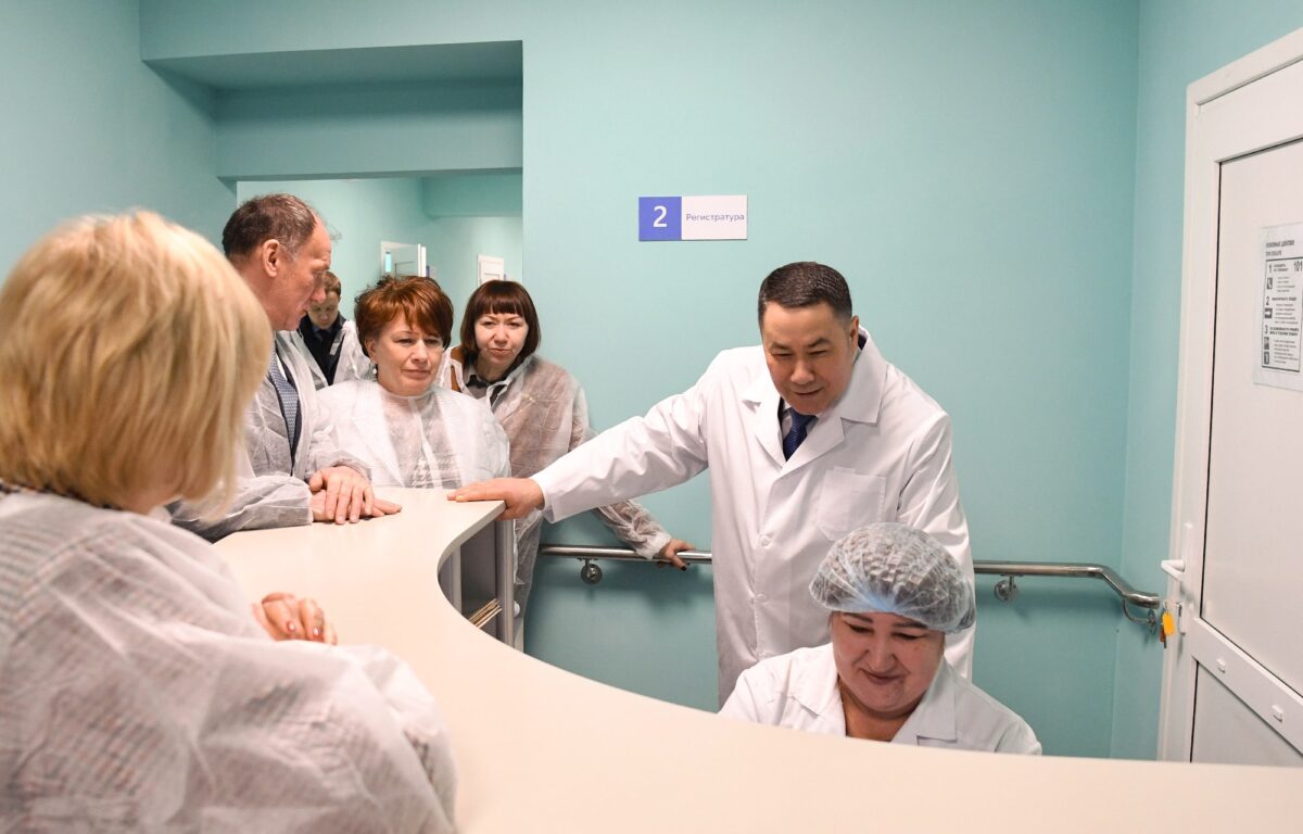 Губернатор Игорь Руденя дал поручения по развитию Вышневолоцкой центральной районной больницы