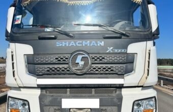 Пешеход попал под колёса самосвала на дороге под Тверью Пешеход попал под колёса самосвала на дороге под Тверью