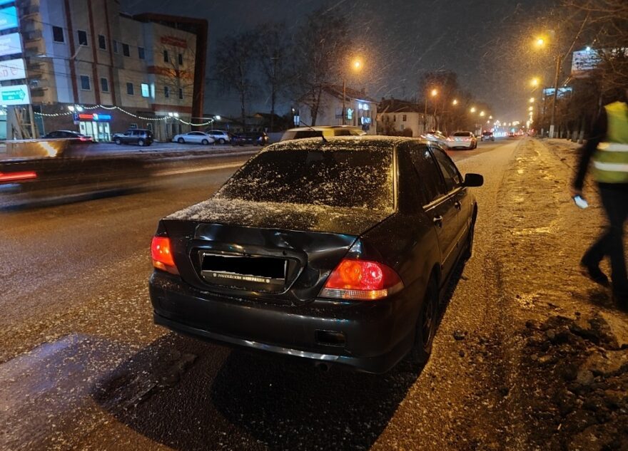 В Твери пешеход попал под колёса "Лансера"