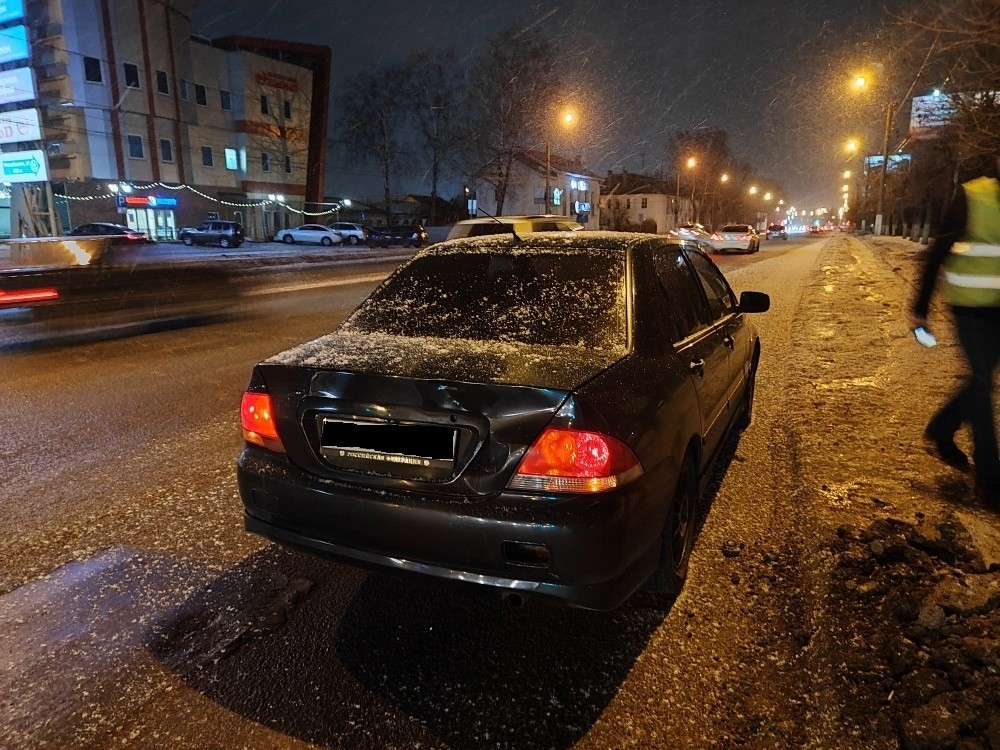 В Твери пешеход попал под колёса "Лансера"