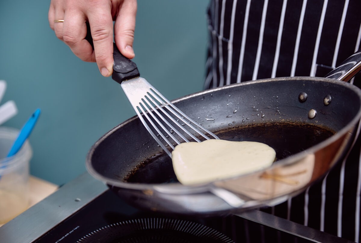 В Роспотребнадзоре рассказали, как правильно выбрать продукты для масленичных блюд