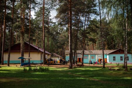 В Тверской области проведут ремонты в 17 загородных лагерях