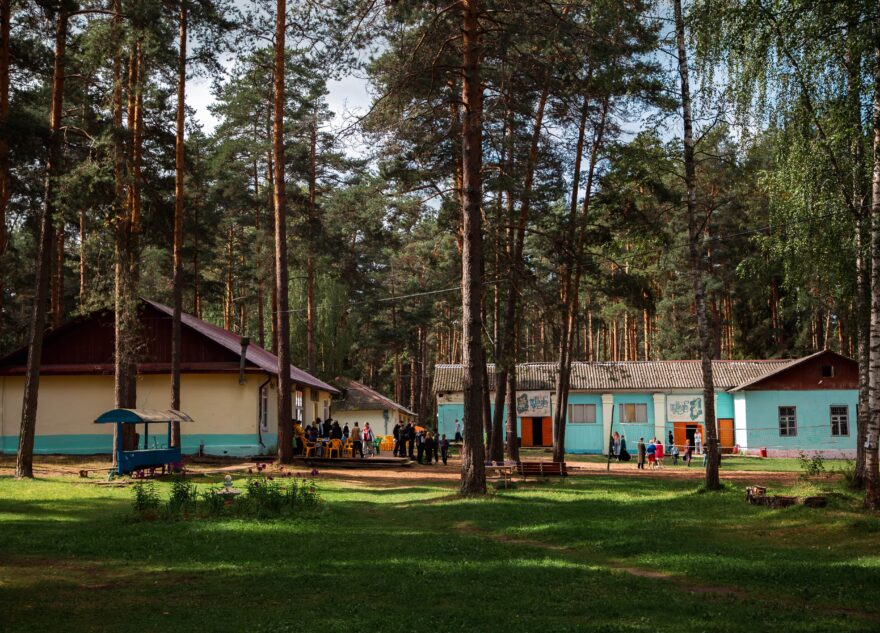 В Тверской области проведут ремонты в 17 загородных лагерях