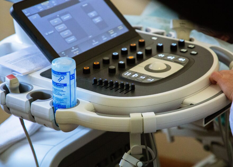 Роддом в Твери заставили приобрести оборудование для УЗИ