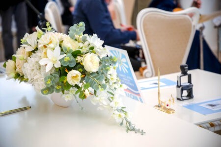 18-летний житель Тверской области за деньги женился на 35-летней иностранке