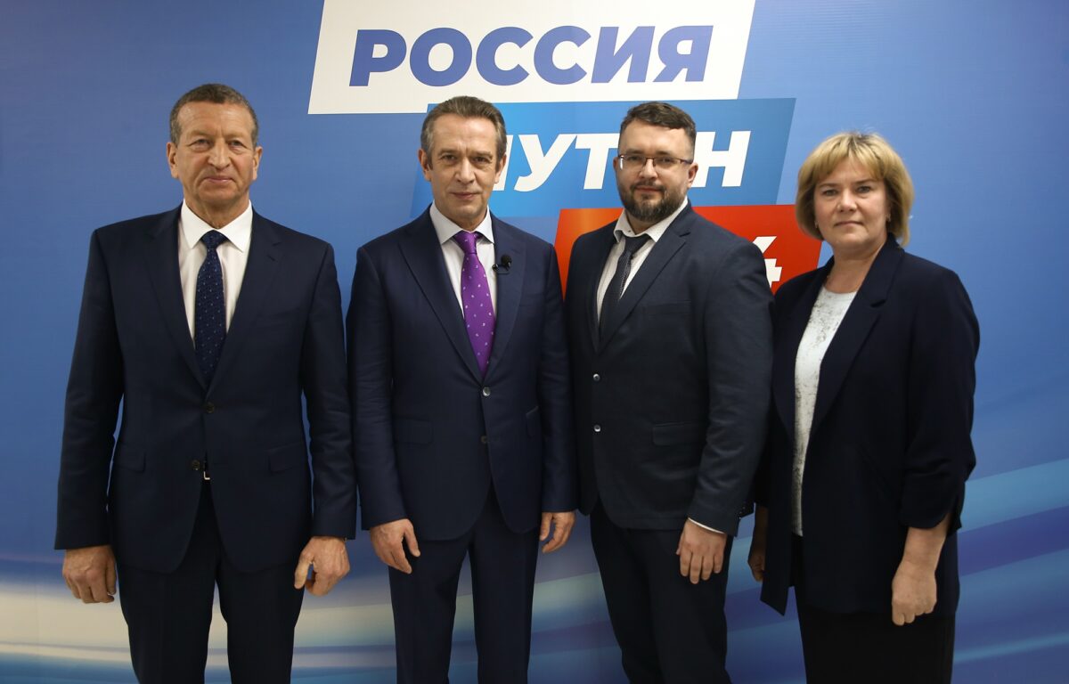 В Региональном избирательном штабе в Твери прошла встреча активистов с Владимиром Машковым