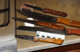 Подозреваемому в убийстве пожилой женщины из Тверской области предъявлено обвинение Подозреваемому в убийстве пожилой женщины из Тверской области предъявлено обвинение