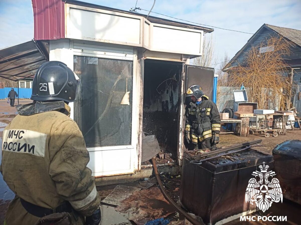 В Тверской области сгорела рыбная лавка | ТОП Тверь новости