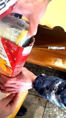 Осуждённые в тверской колонии чуть не получили телефоны в коробках из-под сока
