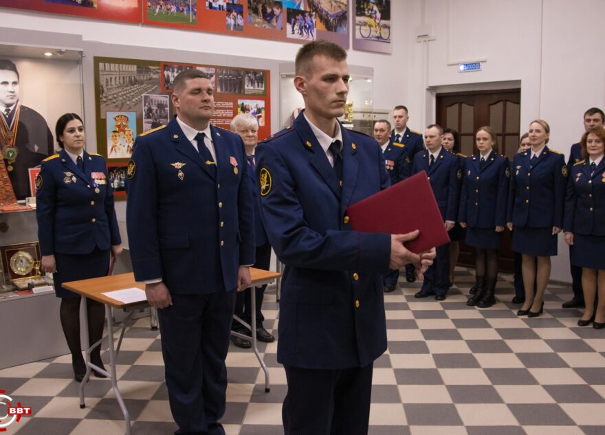 Сотрудников уголовно-исполнительной системы чествовали в Вышневолоцком музее