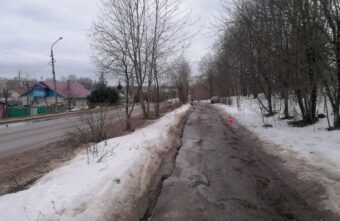 Водитель "Рено" сбил 57-летнюю женщину в Тверской области