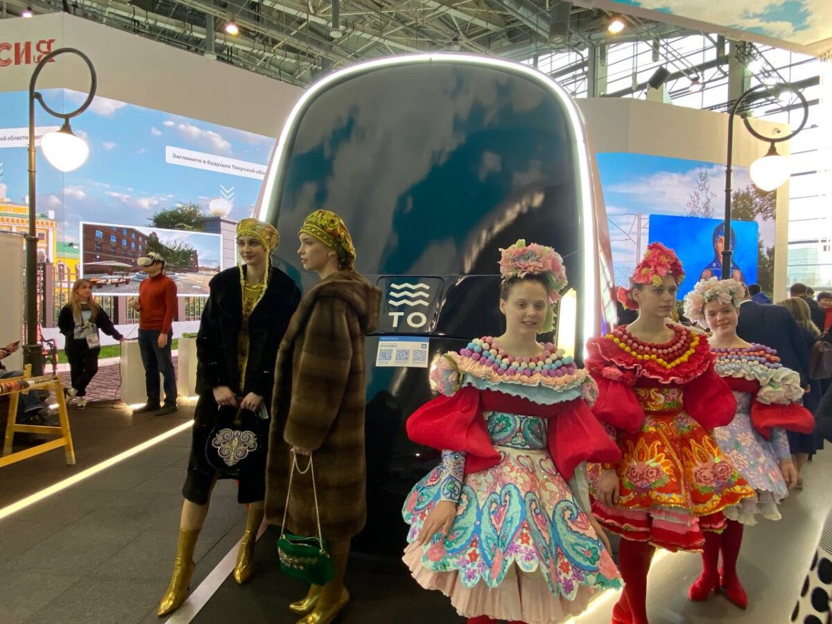 Мастерицы Тверской области представили регион на Всероссийском женском форуме