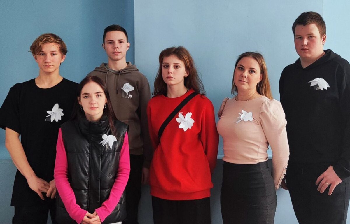 В Тверской области проходят акции в память о жертвах трагедии в «Крокус Сити Холле»