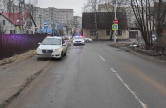 На пешеходном переходе в Твери произошло ДТП На пешеходном переходе в Твери произошло ДТП