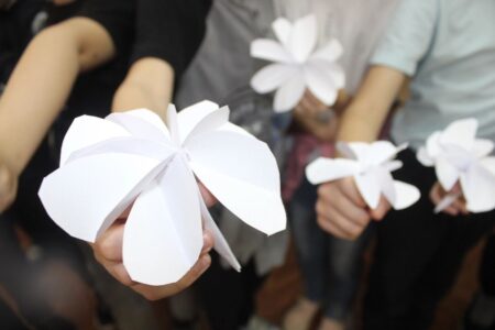 В Тверской области проходят акции в память о жертвах трагедии в «Крокус Сити Холле»