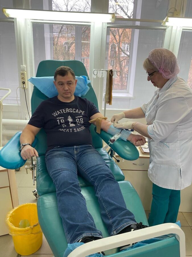 Жители Твери сдают кровь для пострадавших в результате трагедии в «Крокус Сити Холл»