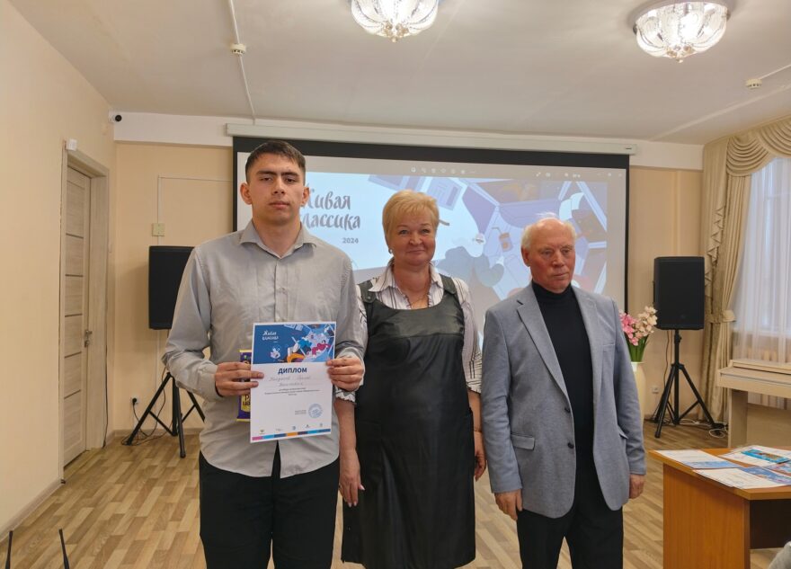 Конкурс юных чтецов в Лихославле превратился в "праздник литературы"