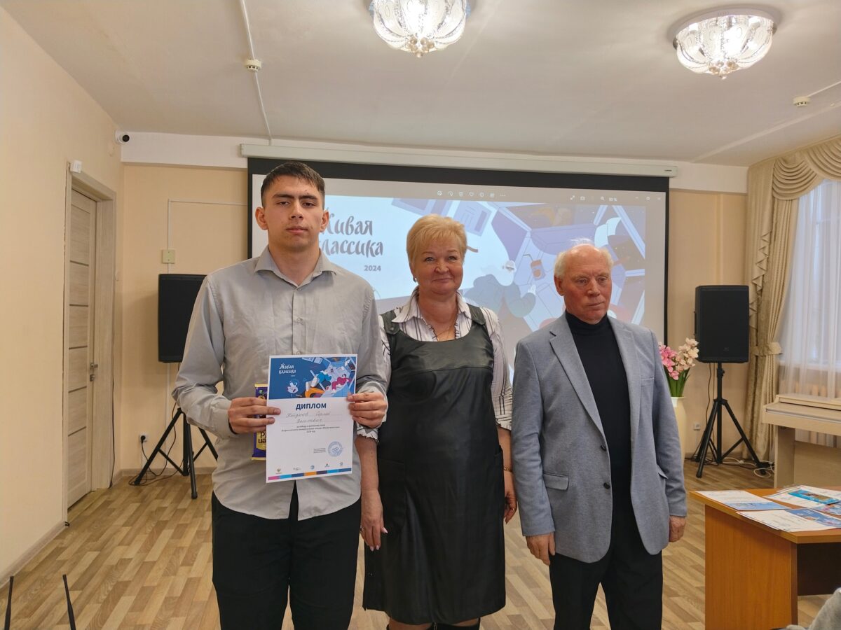 Конкурс юных чтецов в Лихославле превратился в "праздник литературы"