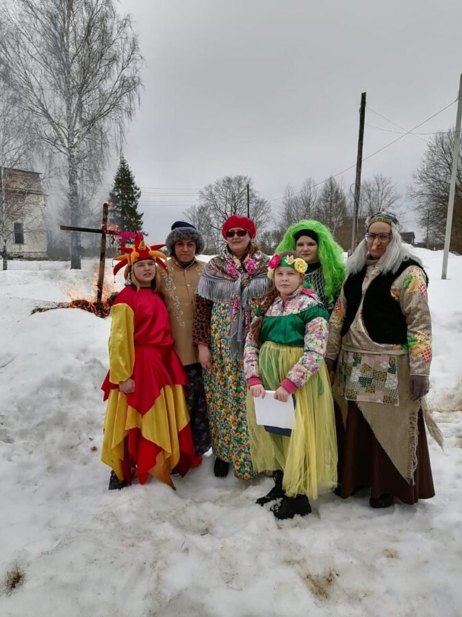 В деревнях Лихославльского округа проводили зиму