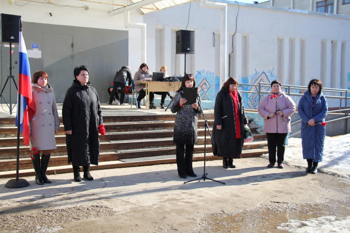 В Тверской области открыли мемориальную доску в память о герое СВО