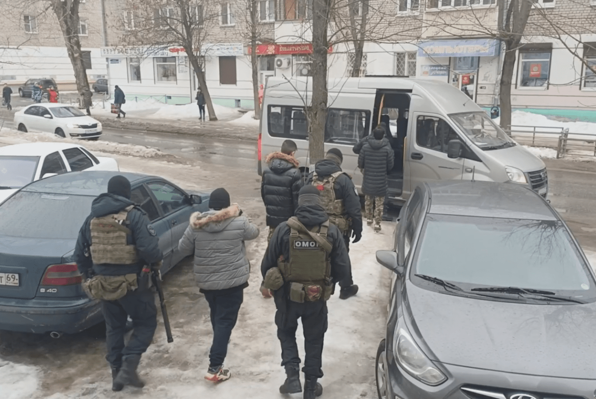 В тверском кафе незаконно трудились повара-мигранты