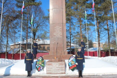 Игорь Руденя поздравил жителей Бельского округа с годовщиной освобождения территории от немецко-фашистских захватчиков Игорь Руденя поздравил жителей Бельского округа с годовщиной освобождения территории от немецко-фашистских захватчиков