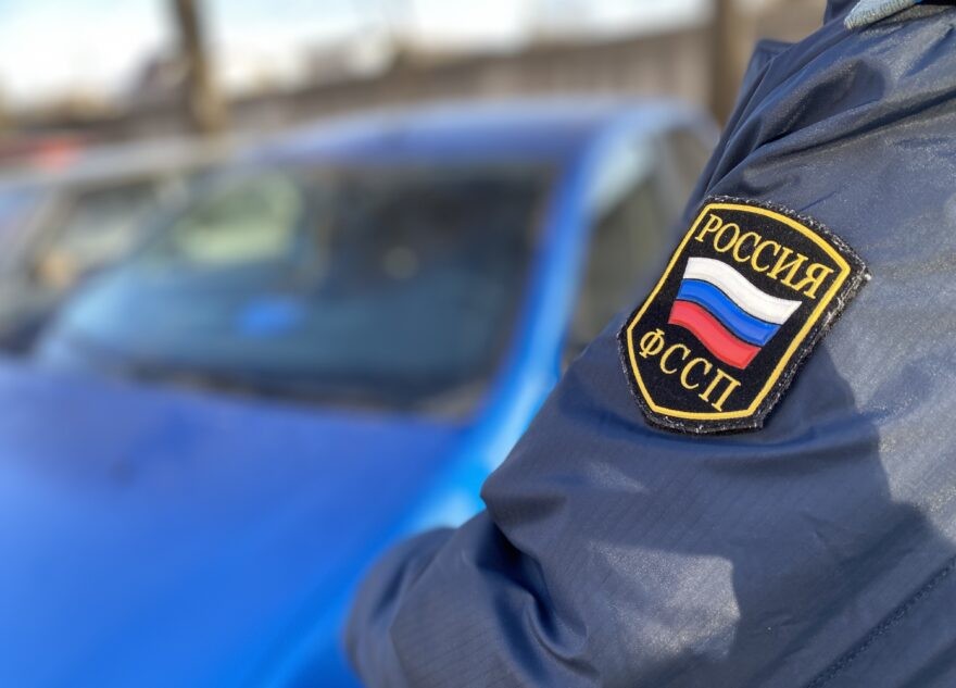 Испугавшись за свою машину, тверитянин оплатил 75 штрафов