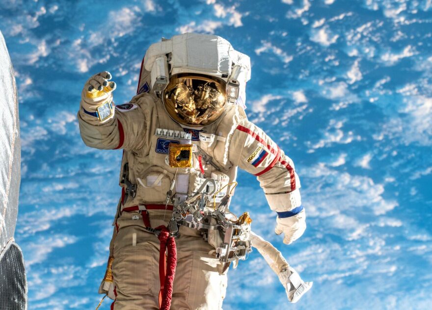 Жителей России защитят от пыли с луны