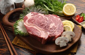 Врач назвала мясо, которое можно есть пожилым Врач назвала мясо, которое можно есть пожилым