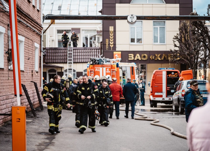 В Твери потушили пожар на ЗАО «Хлеб»