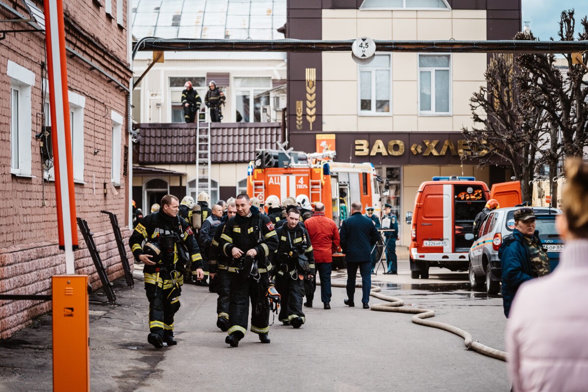 В Твери потушили пожар на ЗАО «Хлеб» | ТОП Тверь новости