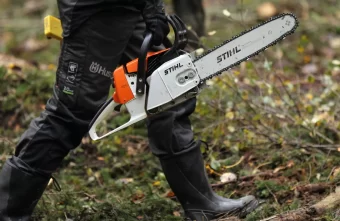 В Тверской области пьяному мужчине срочно понадобилась бензопила