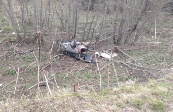 В Тверской области водитель уснул за рулём и отправил машину в кювет В Тверской области водитель уснул за рулём и отправил машину в кювет