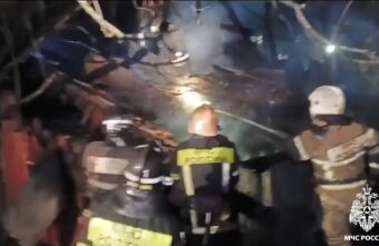 В Твери ликвидировали пожар в нежилом доме В Твери ликвидировали пожар в нежилом доме