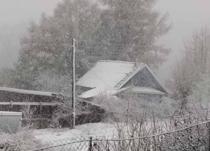 Тверскую область засыпает снегом