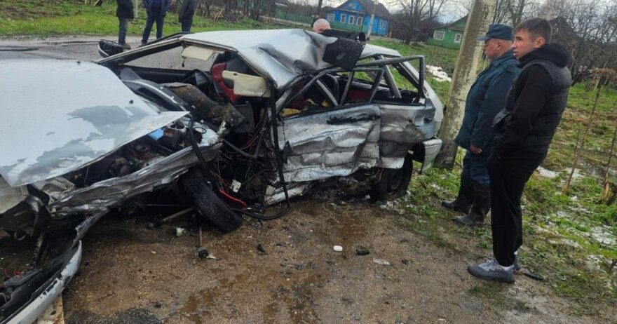 В Тверской области водитель отечественного авто погиб в ДТП