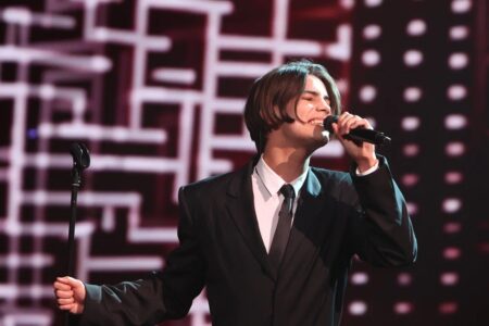 Георгий Русских из Тверской области прошел в финал шоу «Голос»