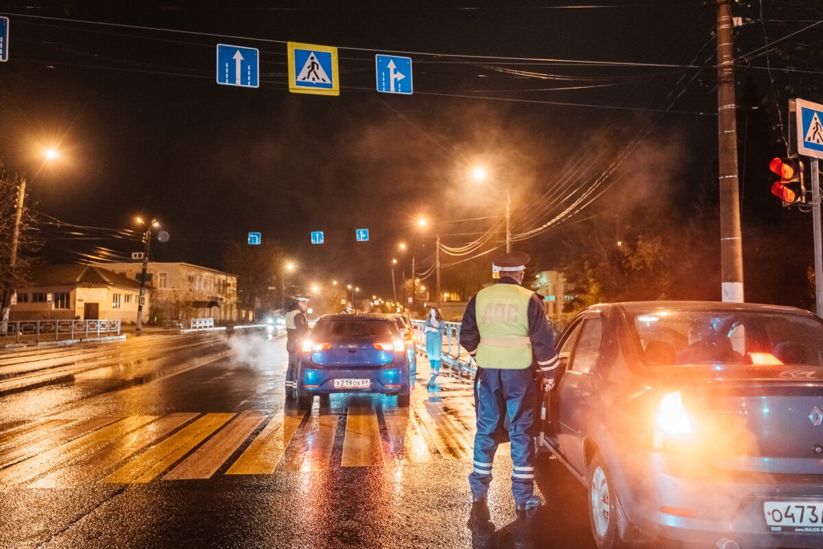 В ГИБДД напомнили о трех частых штрафах на светофоре | ТОП Тверь новости