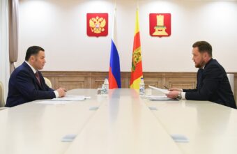 Губернатор Игорь Руденя провел встречу с главой Ржевского округа Романом Крыловым Губернатор Игорь Руденя провел встречу с главой Ржевского округа Романом Крыловым