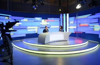 Поездка в Ржев, Морозовский городок и День Победы: Игорь Руденя ответил на актуальные вопросы в прямом эфире