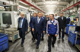Игорь Руденя посетил предприятия Ржева, выпускающие бытовую продукцию и автокомпоненты