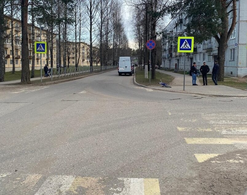 6-летний велосипедист попал под колёса машины в Тверской области