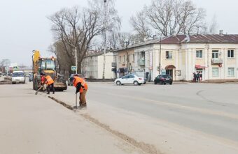 В Калязинском округе началась генеральная весенняя уборка В Калязинском округе началась генеральная весенняя уборка